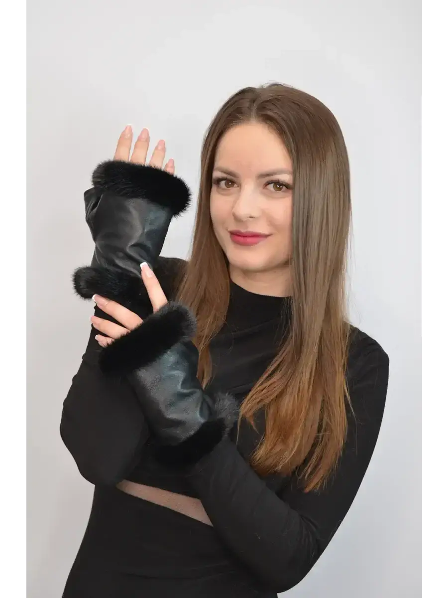 Mitaine Cuir Avec Fourrure Noir / Taille Universelle